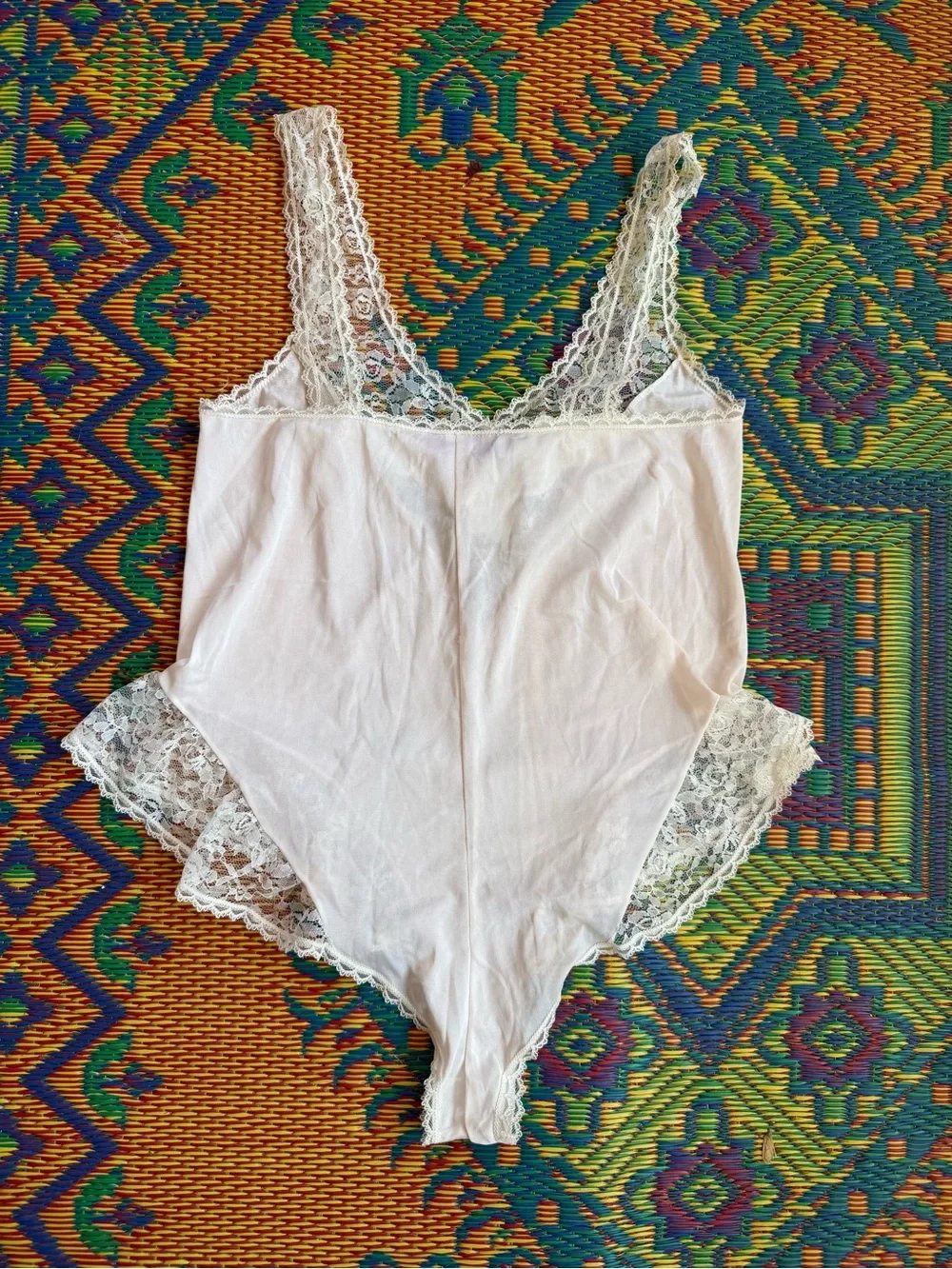 Gloria Vanderbilt Vintage Lace Trimmed Pale Pink Women's Lace-Panel Bodysuit